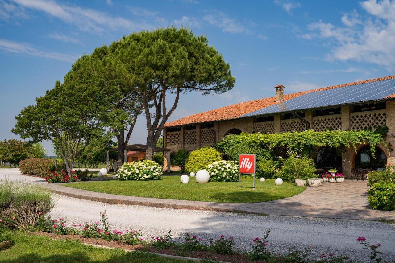 Agriturismo Isola Augusta Villa Palazzolo dello Stella Exterior photo